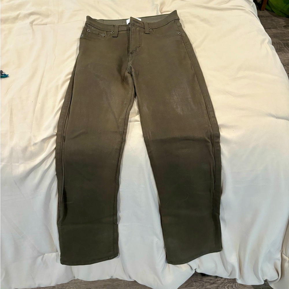 Pistola jeans. Size 25. Could fit a 24. Worn once.